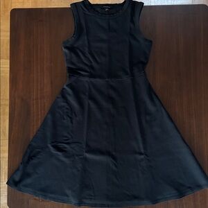 BANANA REPUBLIC DRESS SLEEVELESS FIT & FLARE A-LINE BLACK S 350421